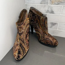 Diba Fabric Tapestry Ankle Booties Zip Up Size 9 M Brown Paisley Floral