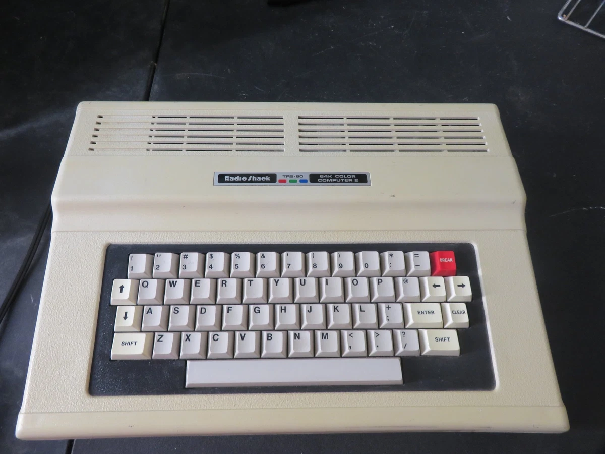 Épingle De Cravate (tie Tac) Vintage TRS-80 En étain - Ordinateur Rétro, Occasion Portée
