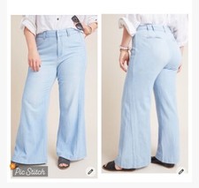 Pilcro and the Letterpress Light Wash Wide Leg Flare Jeans size 30