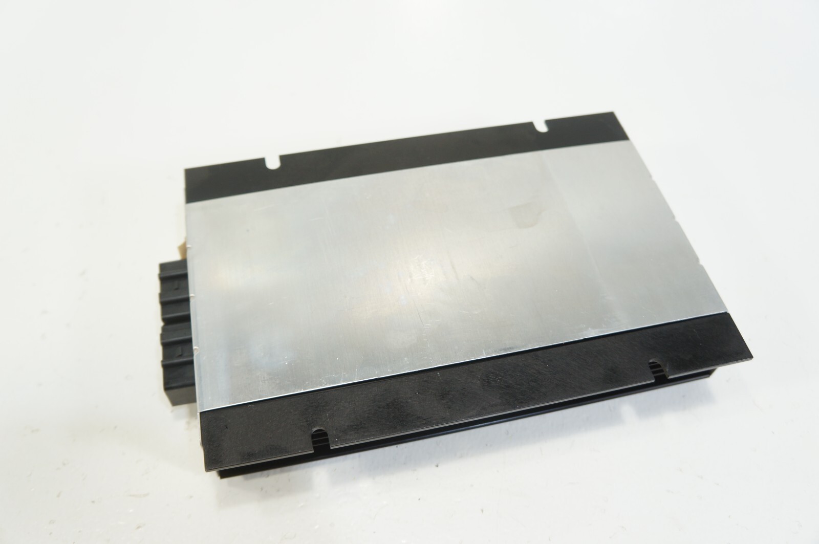 06-2008 Bentley Continental Flying Spur Audio Sound System Amplifier Amp OEM