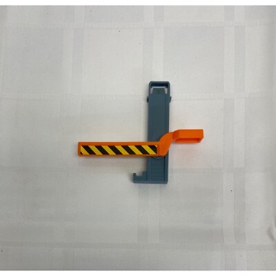 Matchbox 4 Level Garage Playset Model CJM67 Replacement Part Lift Gate Brace