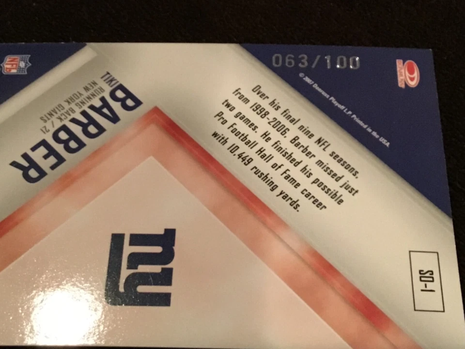 2007 Leaf Rookies & Stars Standing Ovation Green /100 Tiki Barber #SO-1 - Image 3 of 3