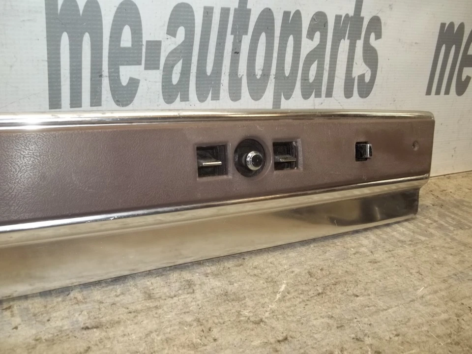 80-92 CADILLAC DEVILLE FLEETWOOD BROUGHAM ASIENTO INFERIOR DERECHO MOLDURA BISEL Foto 4 de 4