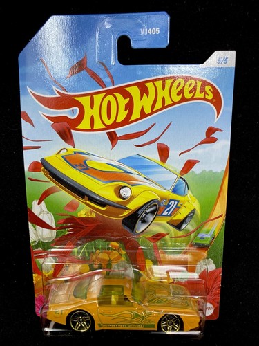 Hot Wheels 2021 Easter Spring Set 5 BMW Nissan 67 Shelby Challenger Firebird NEW - Picture 2 of 8