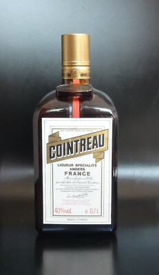 Cointreau - Liqueur Specialite Angers France - Likör  40% vol. 0,7 L - Vintage