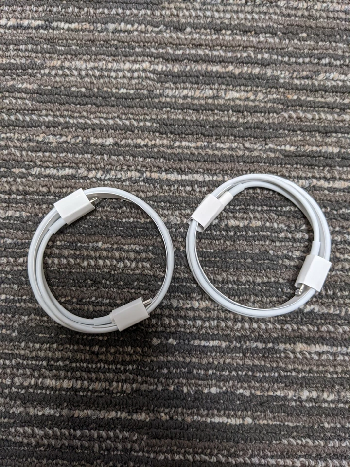 Apple Lightning Cable to USB-C - 2 Pack OEM Apple USB-C to Lightning Cable - NEW - Image 2 of 2