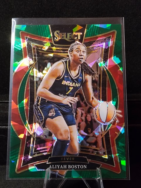 2025 Select WNBA - Concourse Aliyah Boston #64 Green Ice Prizm Indiana Fever