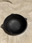 Pre-Griswold Erie #2 Cast Iron Kettle. #780