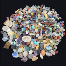 450pc Rocks and Minerals Kit for Kids with 40 Kinds of Gemstones Crystals
