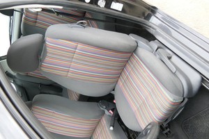 VW Fox Sitz Fahrersitz vorne links OHNEAirbag höhenverstellbar  v