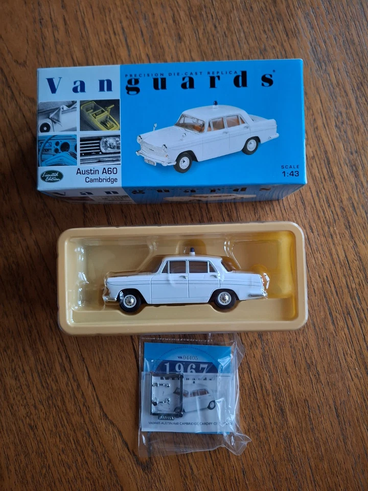 MINT VANGUARDS AUSTIN CAMBRIDGE A60 CARDIFF CITY POLICE - Image 2 of 3