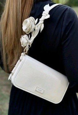 New Kate Spade Liv Shoulder Bag Cashew Milk 3D Blooms Strap (KM230)