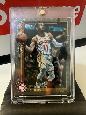 2025 - 2026 Topps Superfractor 1/1 Trae Young   