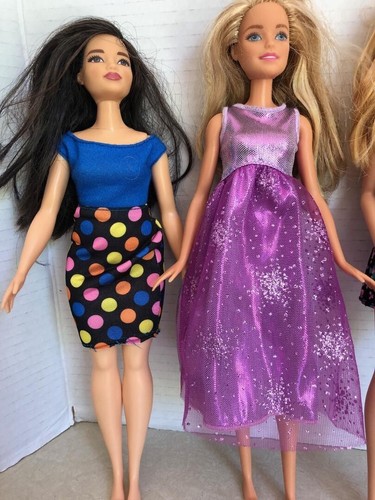 Lot of 5 Barbie Dolls 2013-2015 - Picture 3 of 4