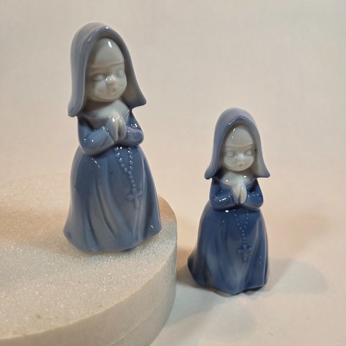 Vintage INARCO Japanese Porcelain Praying Nun Figurines 3.5in - Picture 3 of 10