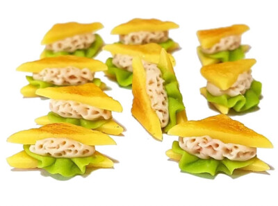 Barbi Dollhouse Miniature Food Mini Sandwiches Tuna Fish Toasted Bread Lot   5
