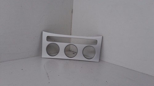 Abdeckung-heizung/ VW Passat 3C/ Grau VW Passat Variant 2.0 TDI DPF Bj 2008