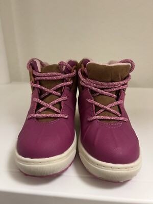 OshKosh B'gosh Wistman Little Girl High-Top Berry Sneakers- SZ 8 Style #OF22F10B