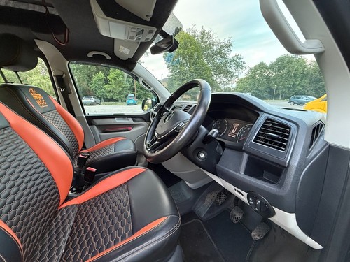 Volkswagen Transporter T6 Campervan. Pop-top / Thule awning / Electric Bed / T30 - Picture 15 of 24