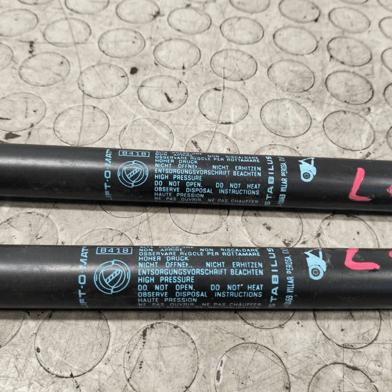 Barra Amortiguador Escotilla Post. SX LANCIA Ypsilon (Te ) 1.2 Oro Ber. 197c74 - Imagen 4 de 4