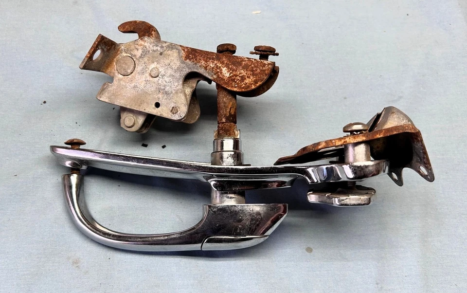 Oldsmobile 1949 manija de bloqueo de maletero bisel accionamiento hidráulico - Hot Rod Rat Rod Foto 3 de 4