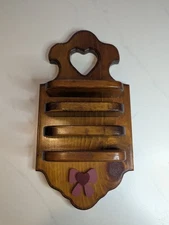 Heart/Bow Wooden Thimble/Washcloth Holder Shelf Display