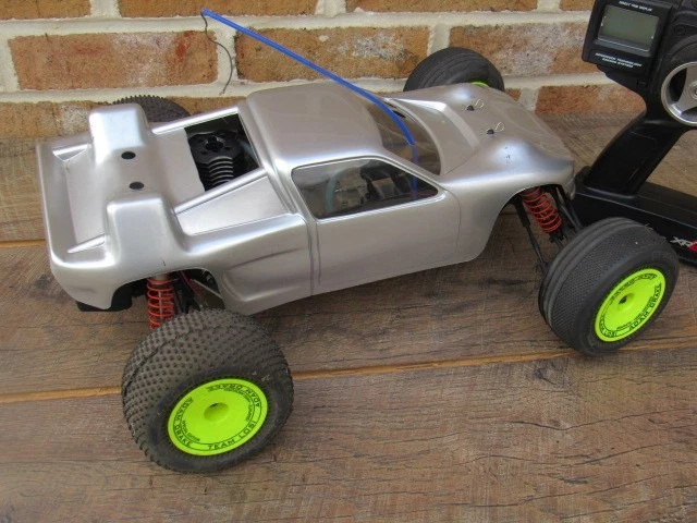 XXX NT NITRO JR RACING XR2  REMOTE  GAS  1:10 SCALE  CONTROL RC CAR / TRUCK 2WD - Image 2 of 4