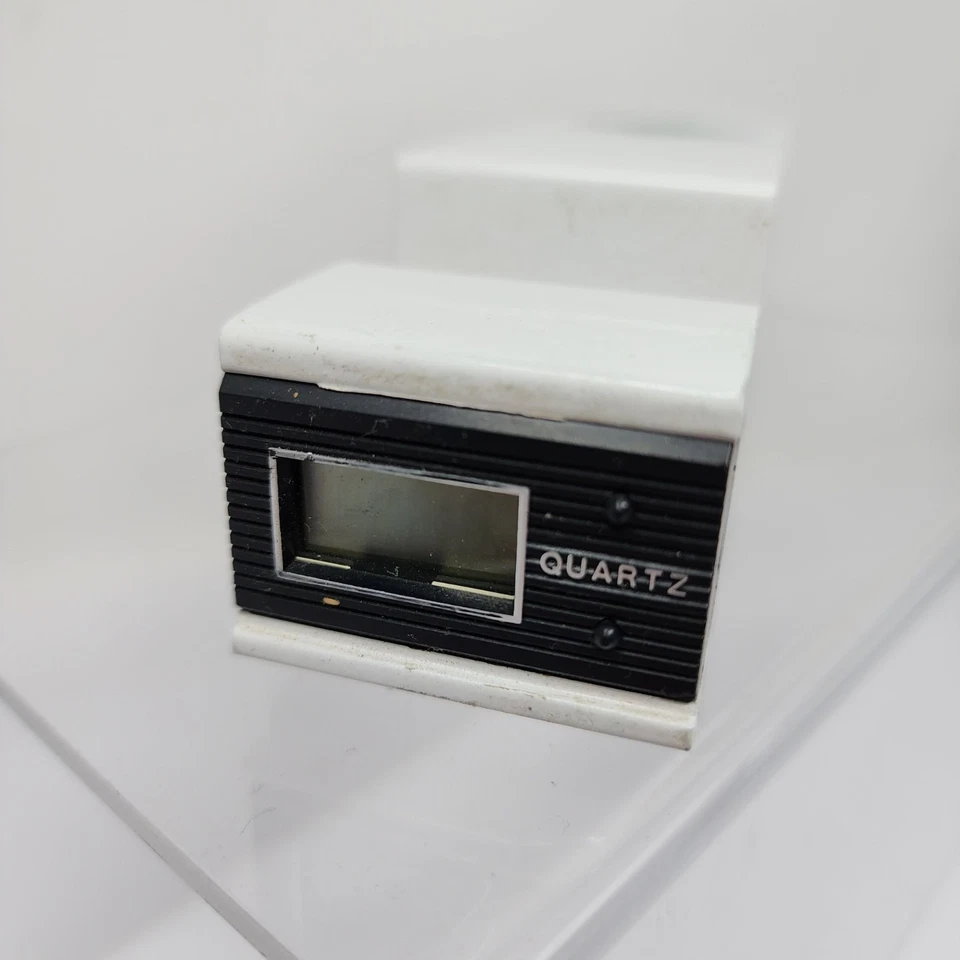 Vintage 1986 ESPN NCAA College World Series Diet Coke Truck Quartz Clock - Image 3 of 4