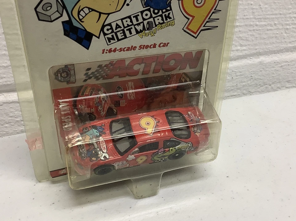 Action Lake Speed No9 Cartoon Network 1998 Ford Taurus 1:64 ограниченный выпуск 1 из 15 000 - Изображение 2 из 3