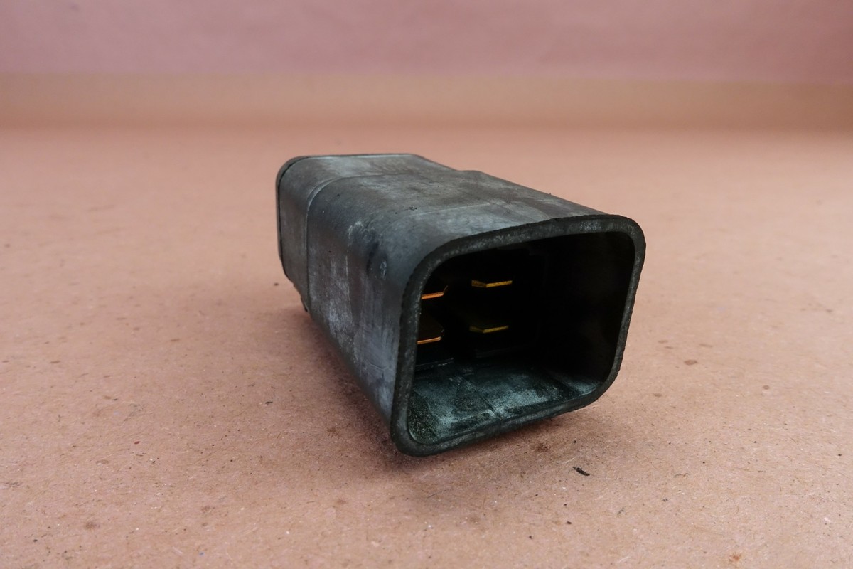 2006-2011 Kawasaki Ninja 1400 ZX14R ZX1400 Relay Sensor Omron | eBay
