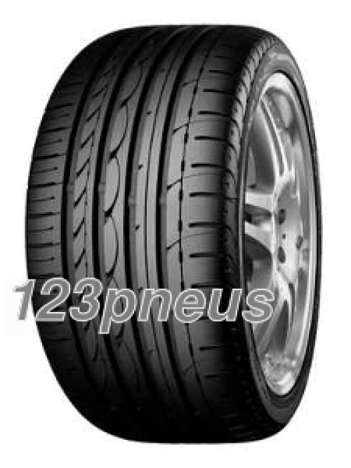 Pneu été Yokohama Advan Sport 235/55 R17 99Y AO pour longs voyages