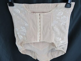 Lace Corset Size Large Beige
