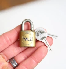 Vintage old Antique Yale Padlock small Brass lock w/ key suitcase luggage case