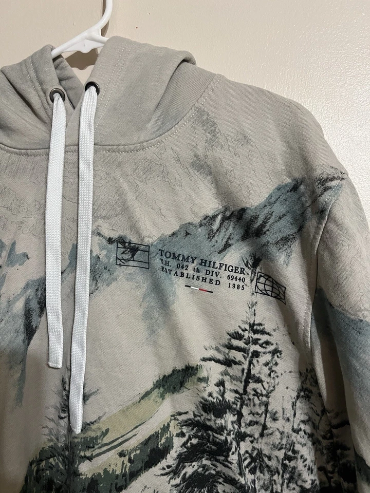 Tommy Hilfiger Sudadera con Capucha Paisaje Estampado Natural Nieve Para Hombre XL Foto 3 de 4