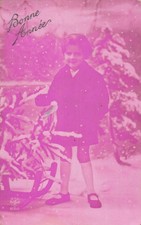CP ROSE BONNE ANNEE PETITE FILLE SOUS NEIGE SAPIN LUGE - 55431