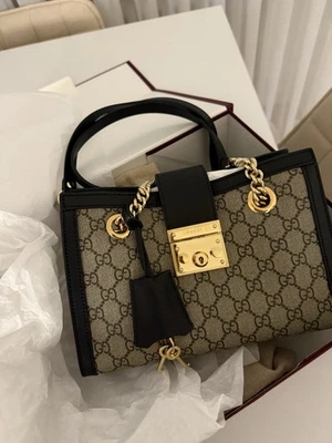 Gucci GG Canvas Handtasche Beige/Schwarz Gold-Drehverschluss Kette Schlüssel - Bild 1 von 4