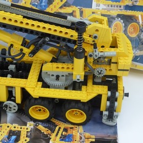 LEGO 8438 (8460 8431) Technic Pneumatic Crane Truck Complete VGC w Instr Bad Box