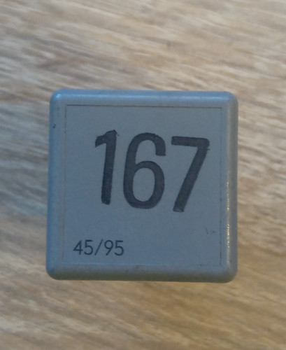 VW Audi 191906383C Relais 167 Kraftstoffpumpe