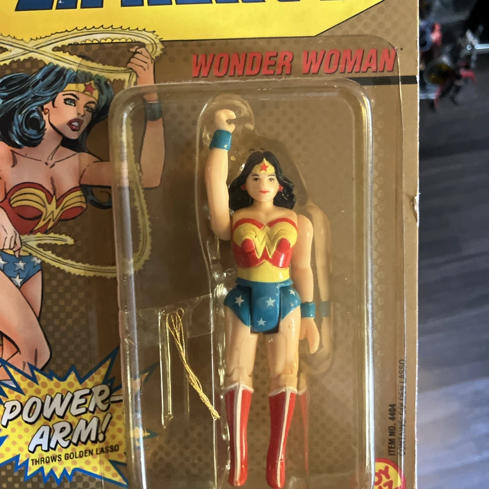 Wonder Woman ToyBiz DC Comics Super Heroes 1989 Foto 2 de 4