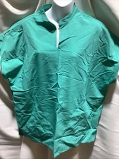 Mandala Scrubs Women Mandarin Dolman Top Size Large Color Surgical Green NWT