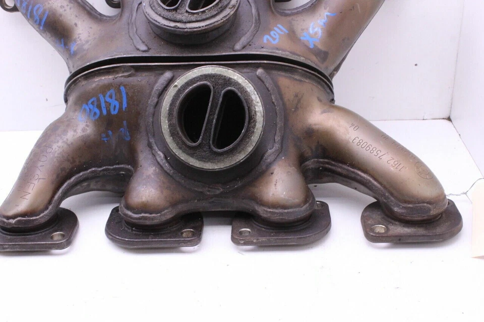 BMW X5M X6M 2010-2013 4,4 colector de escape OEM usado Foto 3 de 4