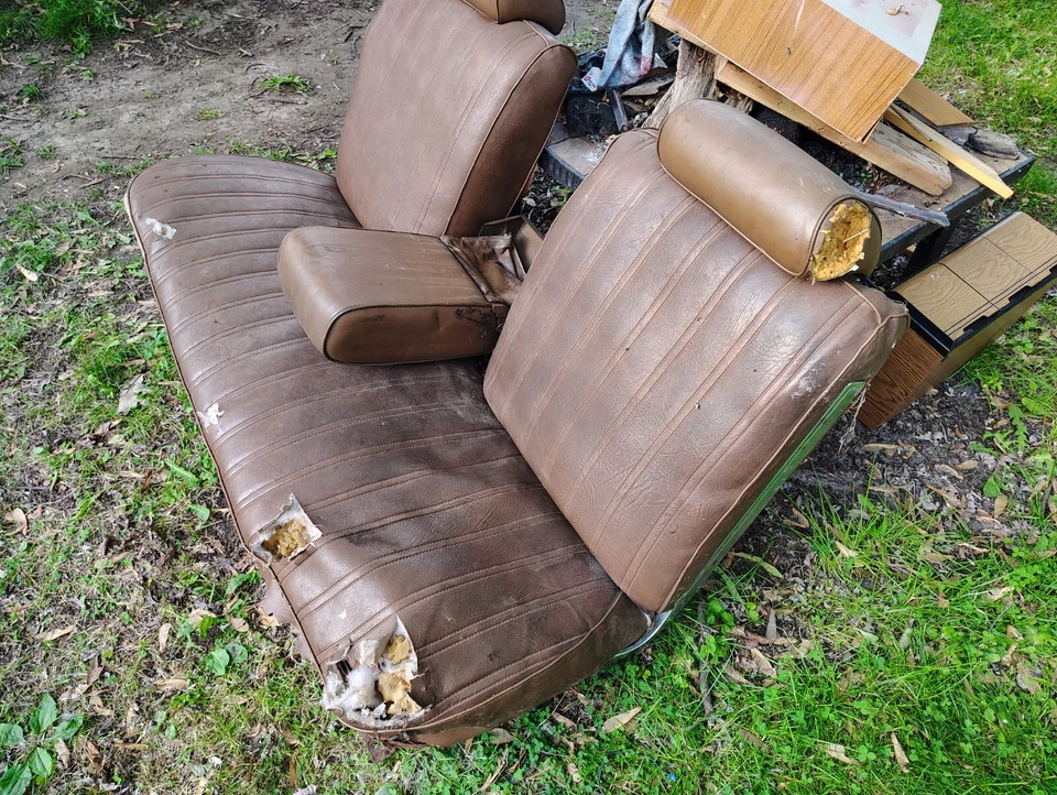 Buick Skylark GS Chevelle SS 442 GTO 1968-72 2 puertas reposabrazos central asiento de banco delantero Foto 4 de 4