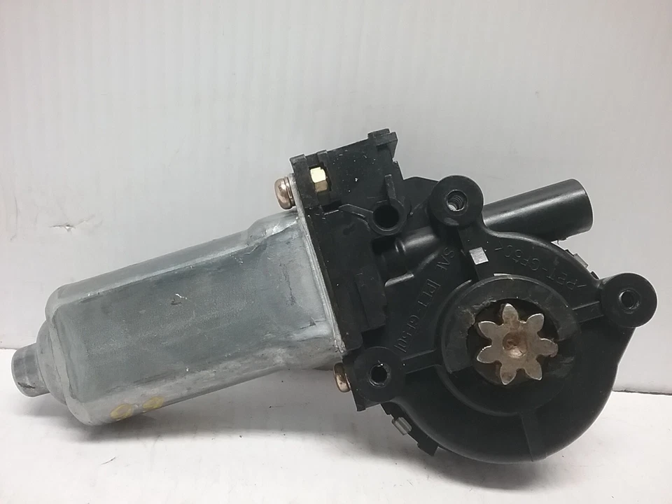 Dodge Intrepid 1998-2002 motor de ventana eléctrica trasera izquierda 40211098703 (2,7 L V6) Foto 3 de 4