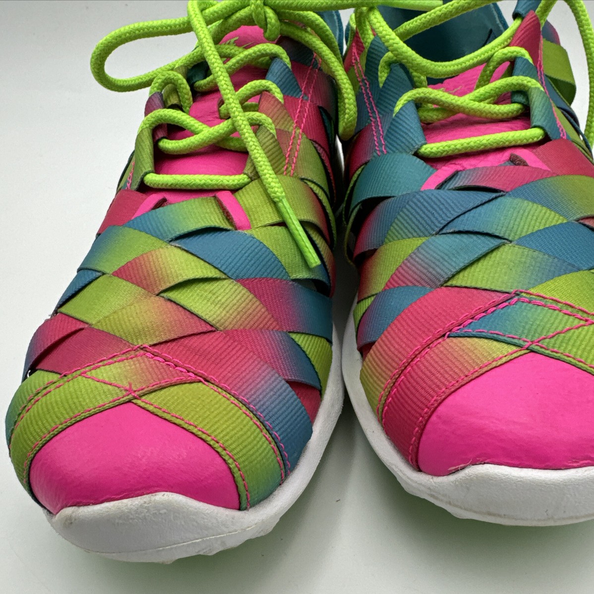 Size Nike Juvenate Woven Premium Electric Green/Gamma Blue