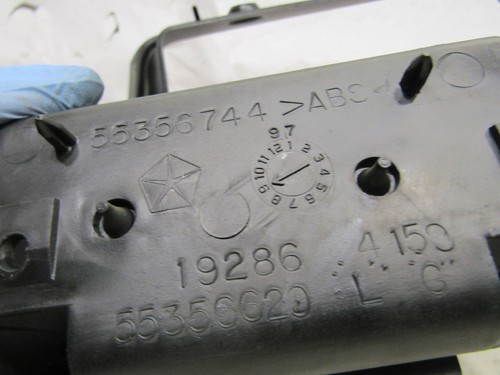 Jeep Grand Cherokee ZJ ZG 93-99 Mitte Armaturenbrett Display Surround Steckdose P - Bild 5 von 8