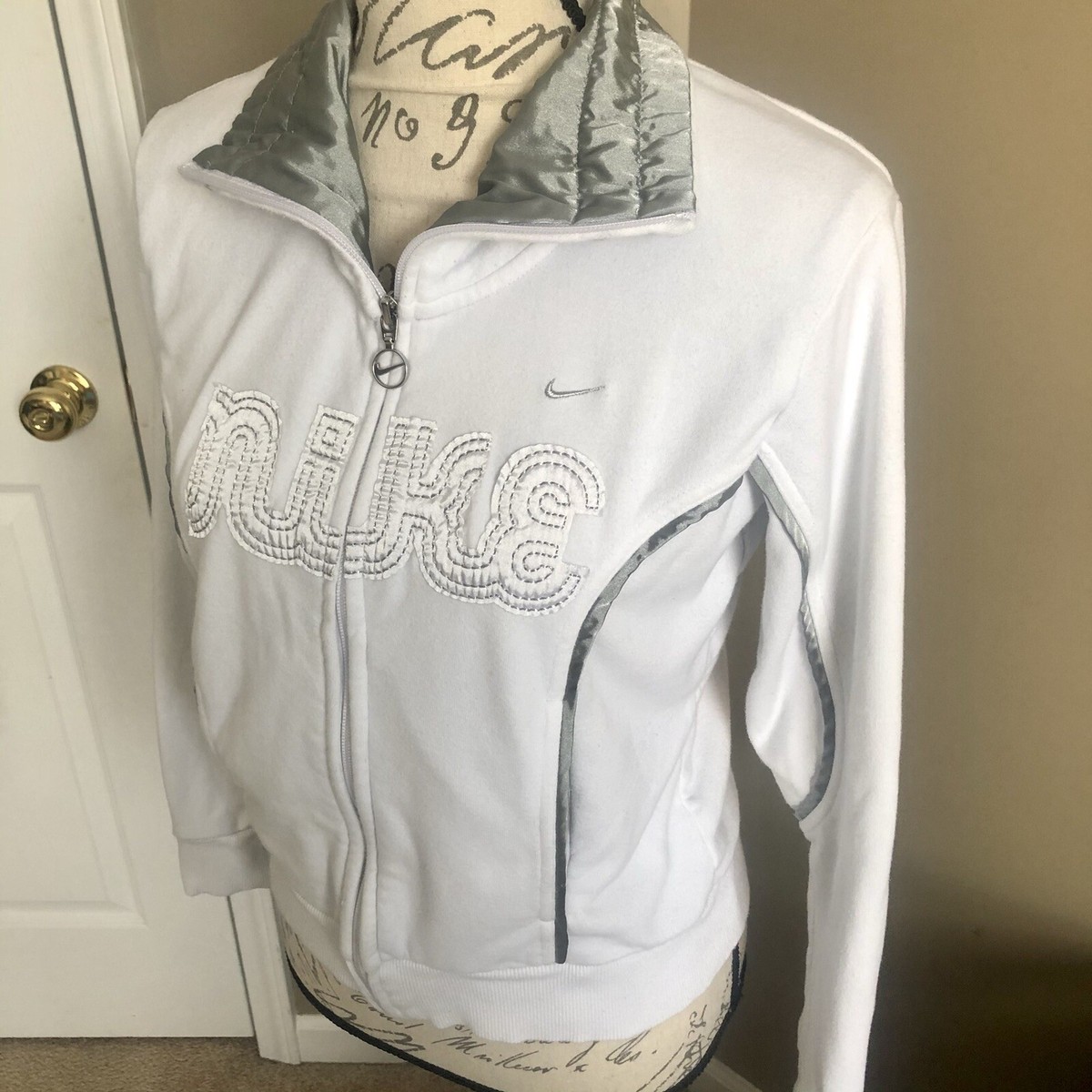 NIKE Vintage Y2K Tennis Track Jacket Satin Swoosh Terry
