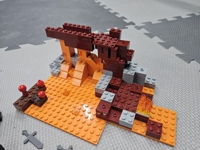 LEGO Minecraft The Wither Set 21126 - Complete With Instructions And Minifigs