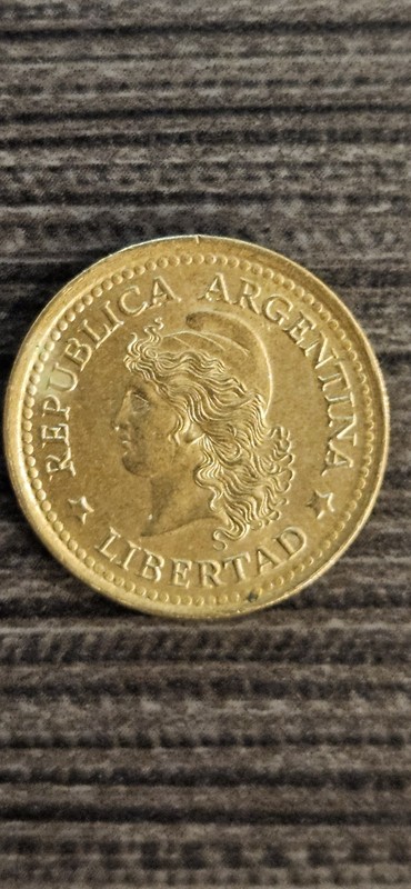 1974 Argentina 20 Centavos Circulated Coin F98