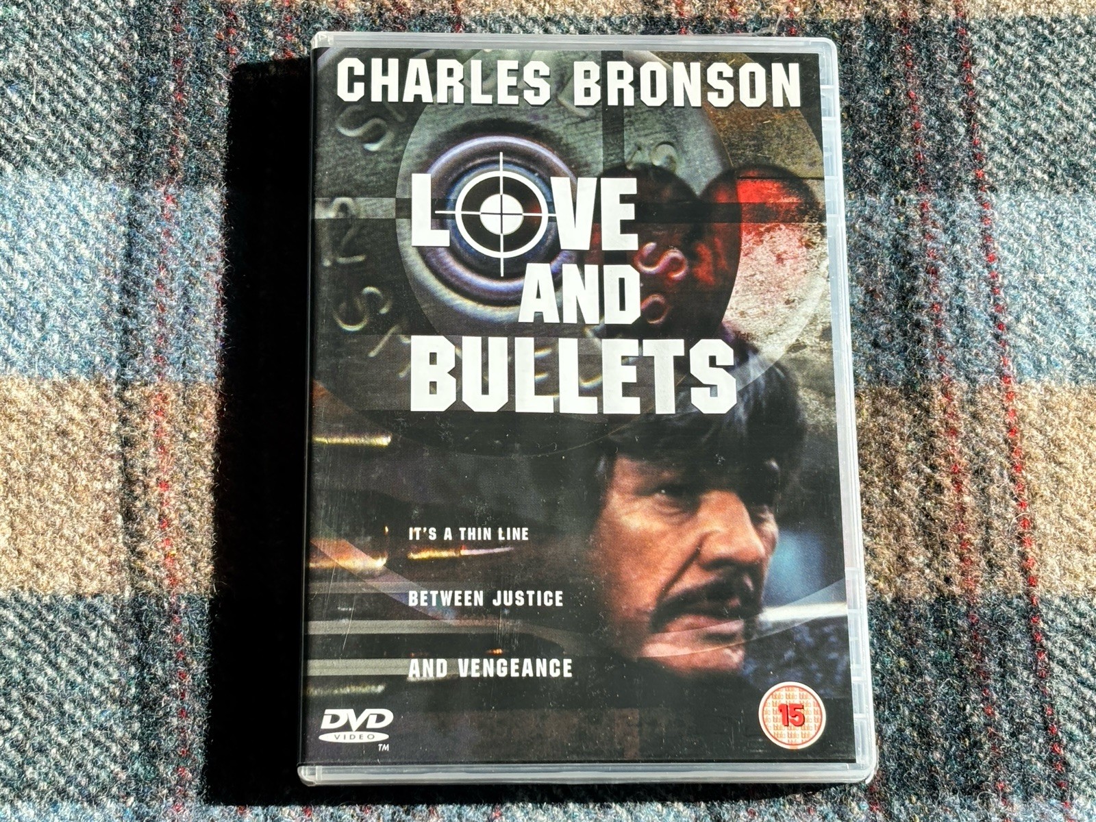 LOVE AND BULLETS (1979) CHARLES BRONSON - DVD REGION-2 (UK/EU) RARE OOP