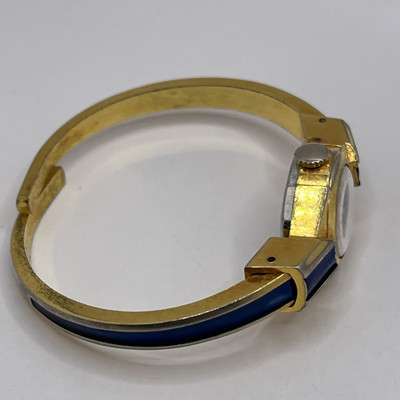 Vintage Caran Ladies Swiss Mechanical Watch 17‎ Jewels Blue Dial 18mm- Working Vintage Caran Ladies Swiss Mechanical Watch 17 Jewels Blue  main image 2